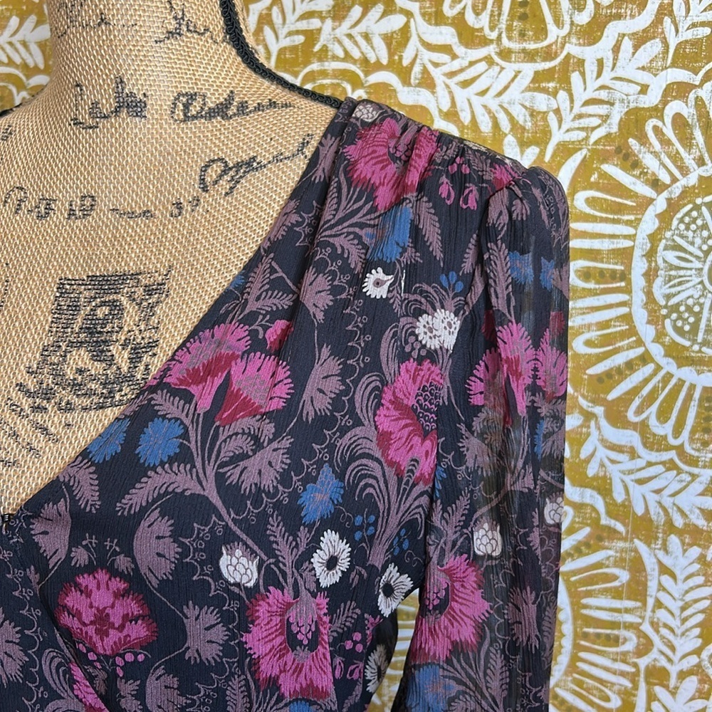 PAIGE Ledara Floral Silk Long Sleeve Faux Wrap Midi Dress in Black Multi Sz XS - Picture 2 of 14